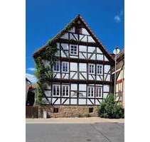 Haus zum Kaufen in Fritzlar-Züschen 149.000,00 € 177 m²