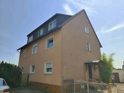 Foto - Haus zum Kaufen in Eltville am Rhein 585.000,00 € 280 m²