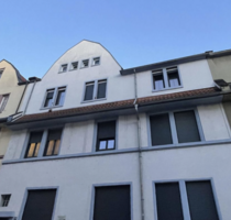 Haus zum Kaufen in Frankfurt am Main 1.390.000,00 € 307 m²