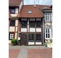 Haus zum Kaufen in Hameln 215.000,00 € 104 m²