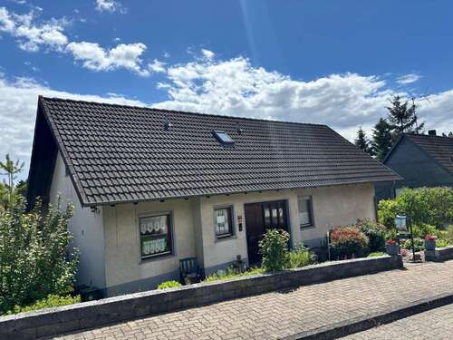 Foto - Haus zum Kaufen in Elze 345.000,00 € 240 m²