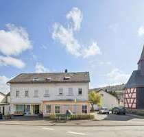 Haus zum Kaufen in Herborn 329.000,00 € 557.8 m²