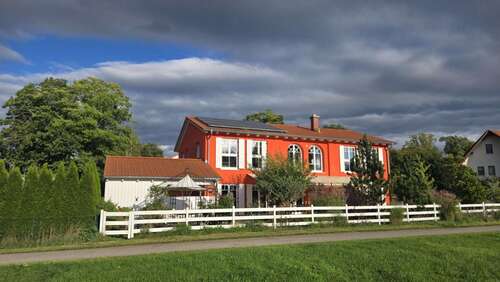 Foto - Haus zum Kaufen in Stadtbergen-Leitershofen 2.900.000,00 € 300 m²