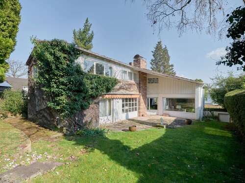 Foto - Haus zum Kaufen in Stuttgart 1.098.000,00 € 207 m²