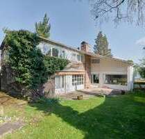 Haus zum Kaufen in Stuttgart 1.098.000,00 € 207 m²