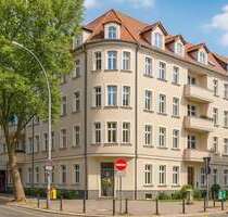 Haus zum Kaufen in Berlin 4.739.950,00 € 2167 m²