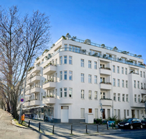 Haus zum Kaufen in Berlin 4.739.950,00 € 2167 m²