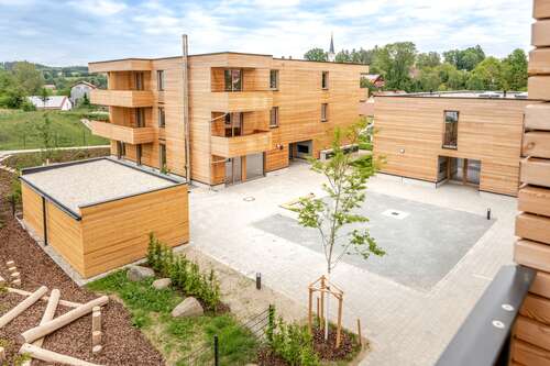 Foto - Wohnung zum Mieten in Buch am Erlbach 948,15 € 105 m²