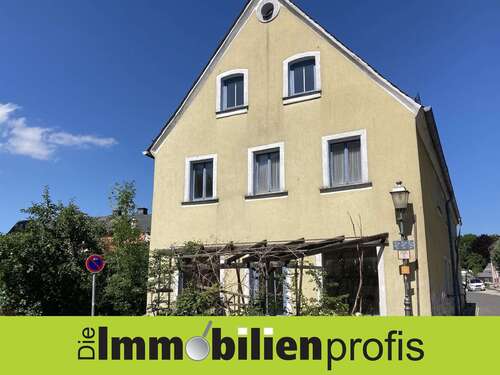 Foto - Haus zum Kaufen in Schwarzenbach an der Saale 79.500,00 € 280 m²