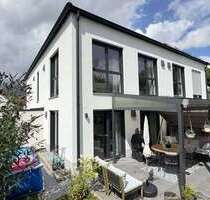 Haus zum Kaufen in Schwabmünchen 615.000,00 € 121.97 m²