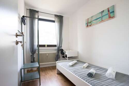 Foto - WG-Zimmer in Düsseldorf 449,00 € 15 m²