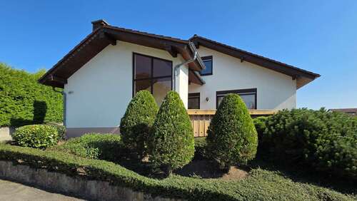 Foto - Haus zum Kaufen in Mühlacker-Lienzingen 667.000,00 € 272 m²