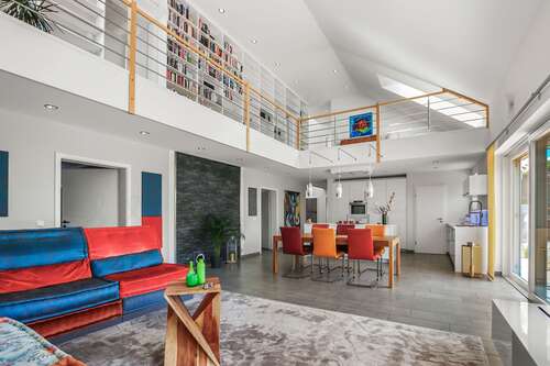 Foto - Haus zum Kaufen in Zusmarshausen 850.000,00 € 200 m²