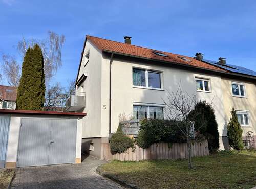 Foto - Haus zum Kaufen in Böblingen 669.000,00 € 159 m²