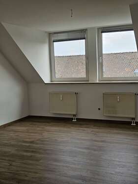 Foto - Wohnung zum Mieten in Neusorg 365,00 € 75 m²