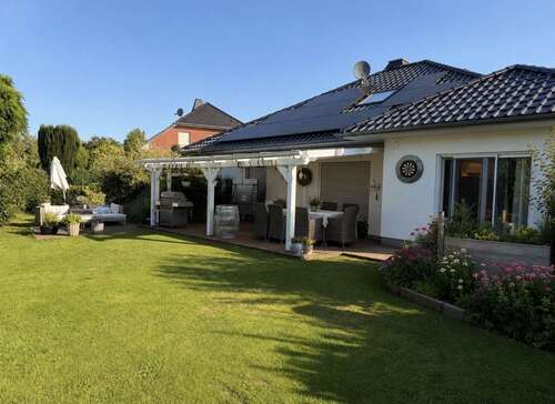 Foto - Haus zum Kaufen in Wolfsburg 639.000,00 € 230 m²