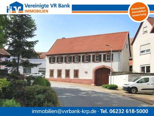 Foto - Haus zum Kaufen in Obrigheim 175.000,00 € 156 m²