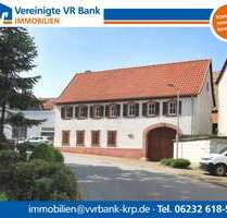 Haus zum Kaufen in Obrigheim 175.000,00 € 156 m²