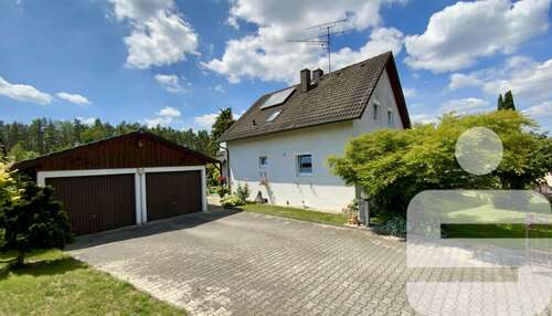 Foto - Haus zum Kaufen in Maxhütte-Haidhof 299.000,00 € 130 m²
