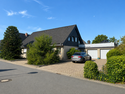 Foto - Haus zum Kaufen in Garrel 365.000,00 € 240 m²