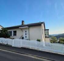 Haus zum Kaufen in Dillenburg 379.000,00 € 196.8 m²
