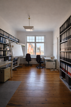 Foto - Büro in Berlin 825,00 € 45 m² - 825,00&nbsp;EUR Kaltmiete, ca.&nbsp; 45,00&nbsp;m&sup2;