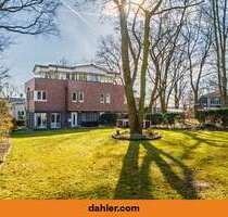 Haus zum Kaufen in Potsdam Eiche 850.000,00 € 147.3 m² - Potsdam / Eiche