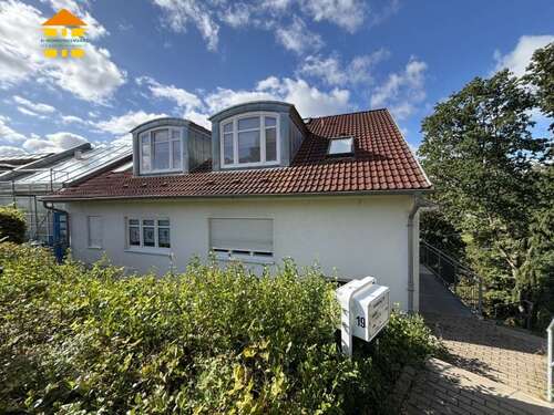 Foto - Wohnung zum Kaufen in Burkhardtsdorf 75.900,00 € 67.3 m²