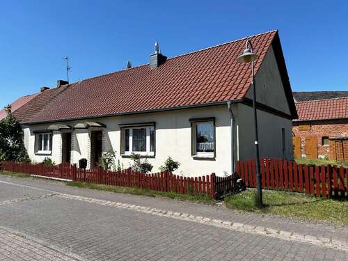 Foto - Haus zum Kaufen in Engersen 80.000,00 € 111 m²