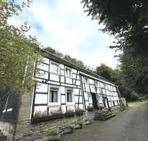 Haus zum Kaufen in Sprockhövel 441.000,00 € 235.7 m²