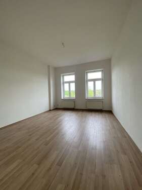Foto - Wohnung zum Mieten in Zwickau 450,00 € 69 m²