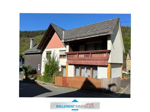 Foto - Haus zum Kaufen in Daaden 59.000,00 € 135 m²