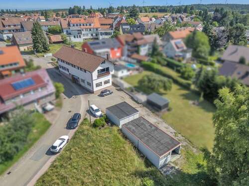 Foto - Haus zum Kaufen in Dobel 495.000,00 € 205 m²