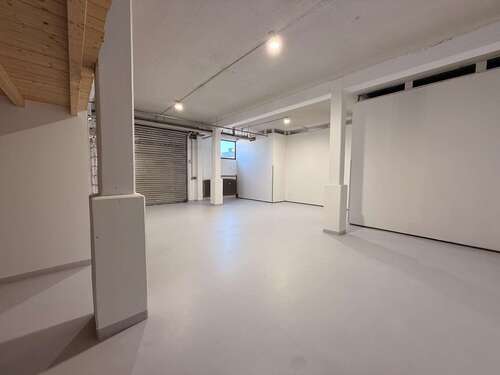 Foto - Halle in Asbach-Bäumenheim 1.250,00 € 140.56 m²
