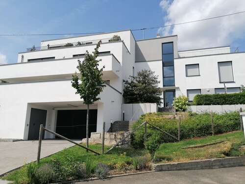 Foto - Wohnung zum Mieten in Pfullingen 800,00 € 72.71 m²