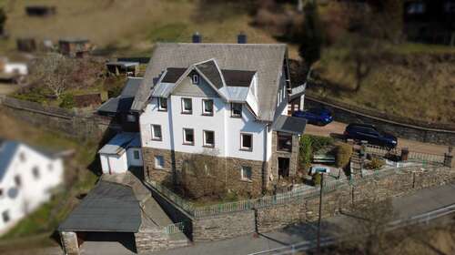Foto - Haus zum Kaufen in BreitenbrunnErzgebirge 163.000,00 € 200 m²