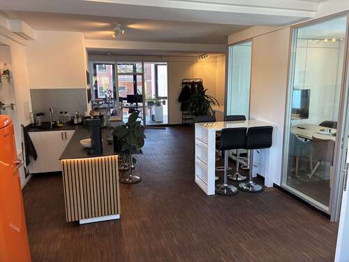 Foto - Büro in Köln 299,00 € 4 m² - 299,00&nbsp;EUR Kaltmiete, ca.&nbsp; 4,00&nbsp;m&sup2;