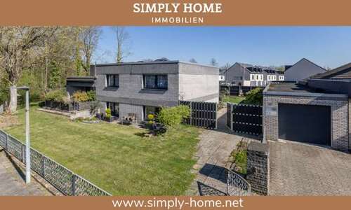 Foto - Haus zum Kaufen in Kerpen Türnich 789.000,00 € 261 m²