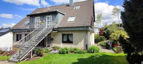 Foto - Haus zum Kaufen in Solingen 599.000,00 € 271.9 m²