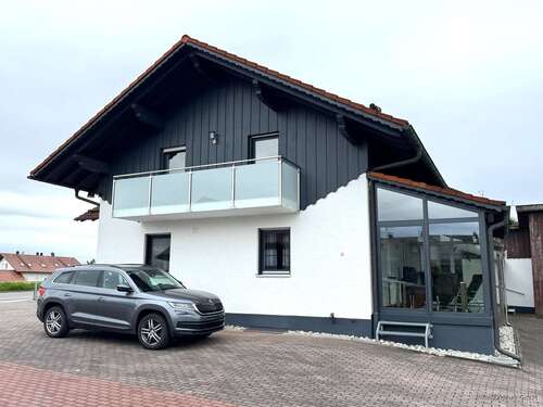 Foto - Wohnung zum Kaufen in Schöllnach Poppenberg 149.000,00 € 89 m²