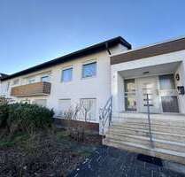 Haus zum Kaufen in Obertshausen 1.150.000,00 € 279.1 m²
