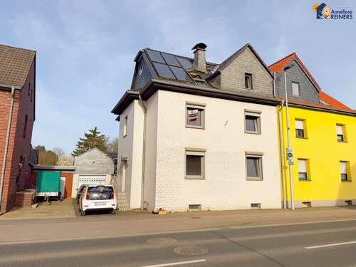 Foto - Haus zum Kaufen in Heinsberg 259.000,00 € 211 m²
