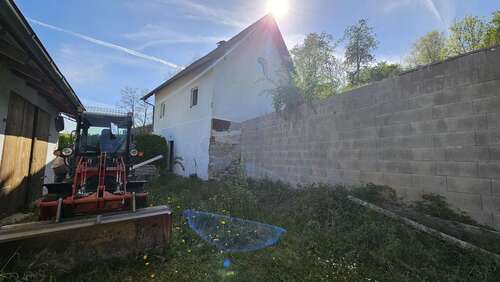 Foto - Haus zum Kaufen in Loiching 179.000,00 € 80 m²