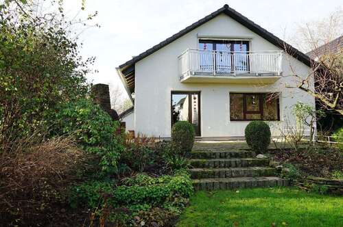 Foto - Haus zum Kaufen in Leverkusen 745.000,00 € 191 m²