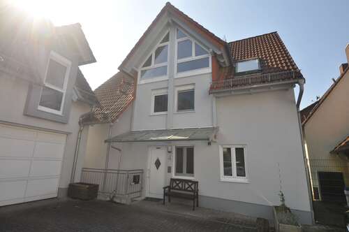 Foto - Haus zum Mieten in Oberbessenbach 1.250,00 € 140 m²