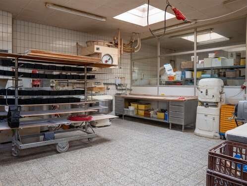 Foto - Einzelhandel in Hilden 2.000,00 € 430 m²