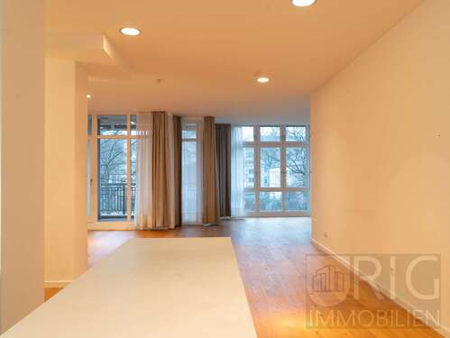 Foto - Wohnung zum Mieten in Düsseldorf 2.030,00 € 92 m²