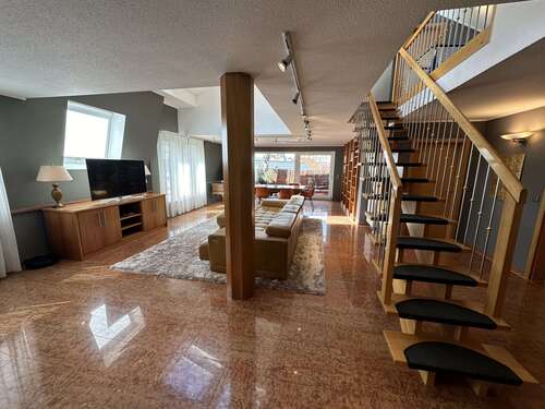 Foto - Wohnung zum Mieten in Weinstadt 2.350,00 € 166 m²