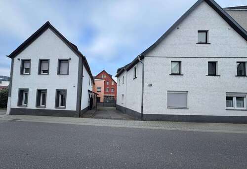Foto - Haus zum Kaufen in Koblenz 1.499.000,00 € 550 m²