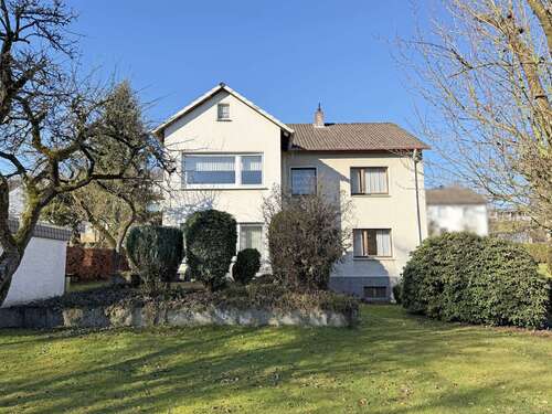 Foto - Haus zum Kaufen in Sundern (Sauerland) 199.000,00 € 158 m²